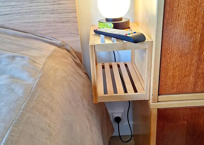 Lejlighed Chic Parisian Retreat Bright Spacious And Secure Parking